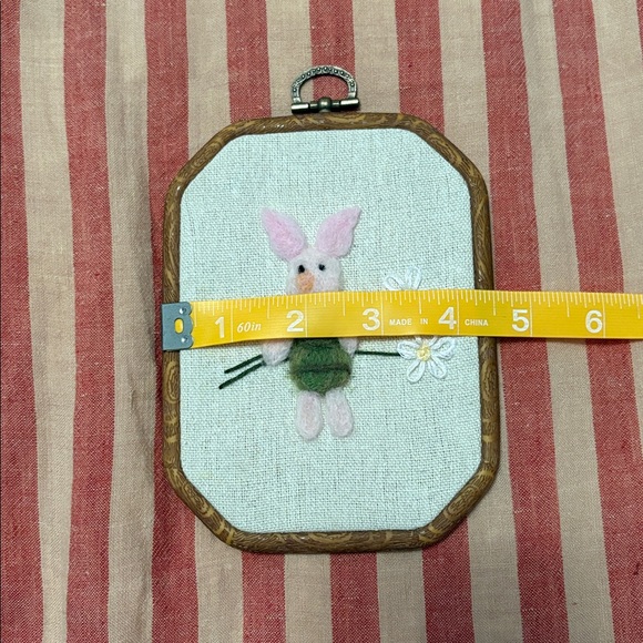 Winnie the Pooh and friends felt needle embroidery - Picture 11 of 11